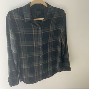 Banana republic boyfriend fit button down plaid shirt- sz small